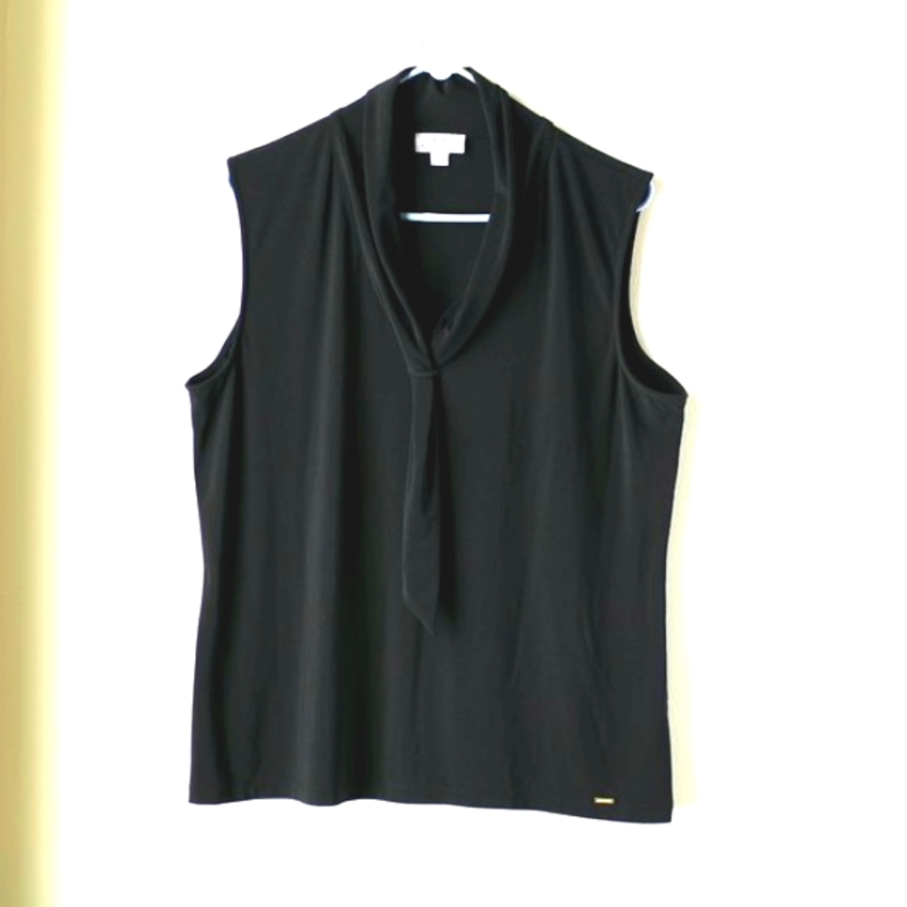 Tahari XL Black Sleevless blouse